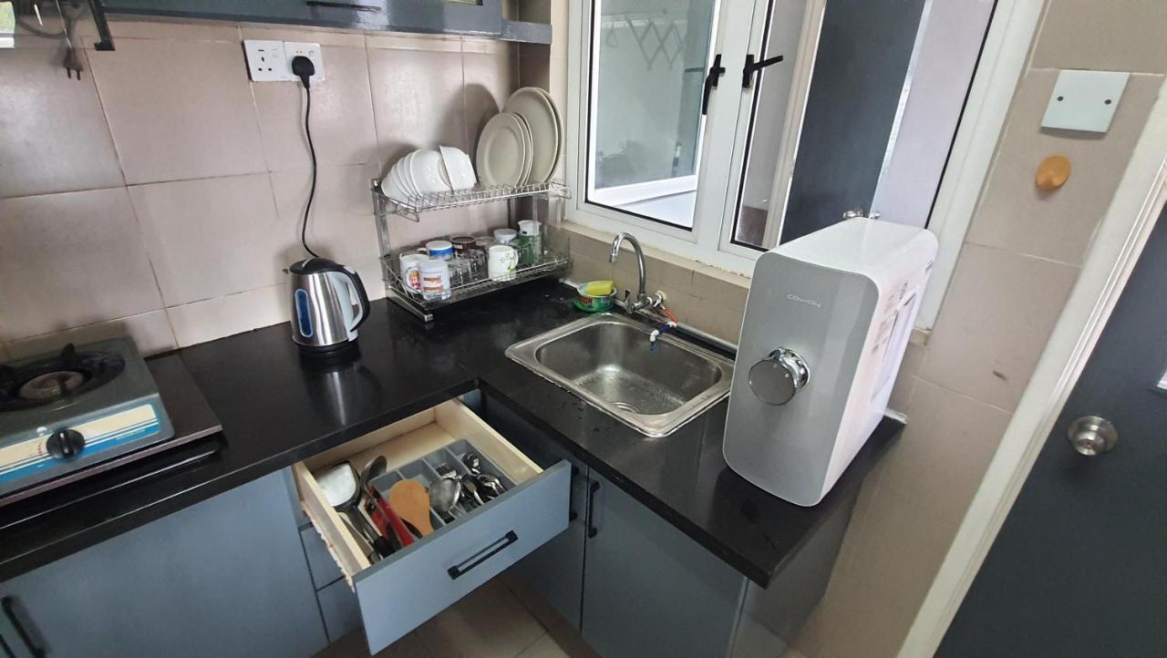 Homestay Jalan Tun Razak Walking Distance Ijn, Hkl, Mrt Station, Kpj, Perkeso, Bernama, Tabung Darah, Istana Budaya كوالالمبور المظهر الخارجي الصورة