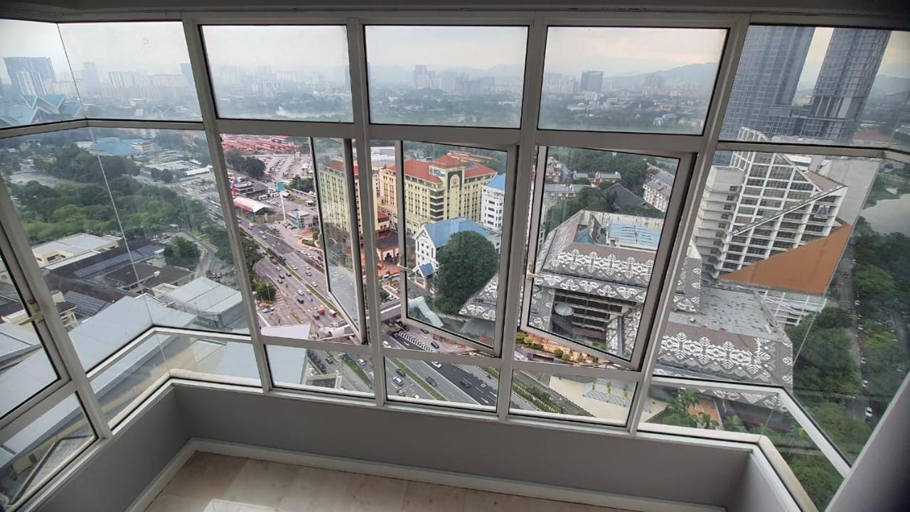 Homestay Jalan Tun Razak Walking Distance Ijn, Hkl, Mrt Station, Kpj, Perkeso, Bernama, Tabung Darah, Istana Budaya كوالالمبور المظهر الخارجي الصورة